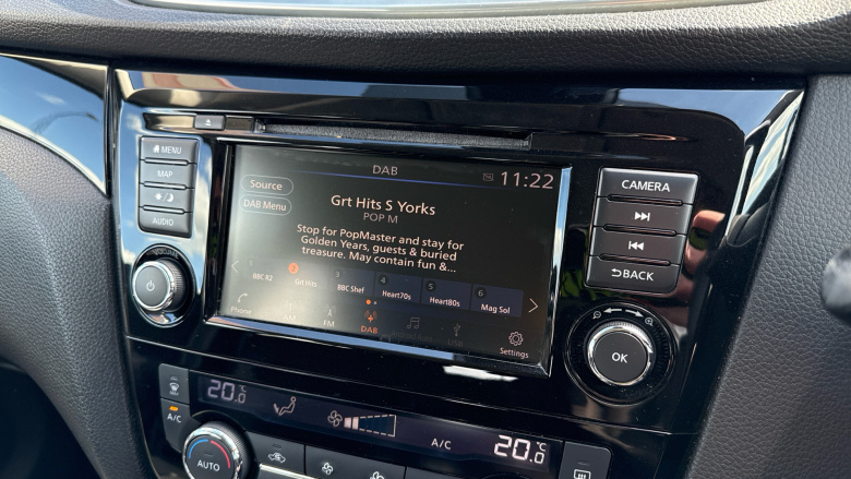 Nissan Qashqai 1.3 DiG-T Acenta Premium 5dr Petrol Hatchback